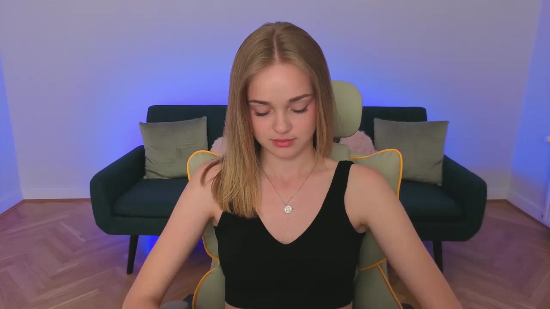 Gallery image thumbnail from KittyPaw's myfreecams stream on, 07/17/2025, 19:01 image 2 of 20