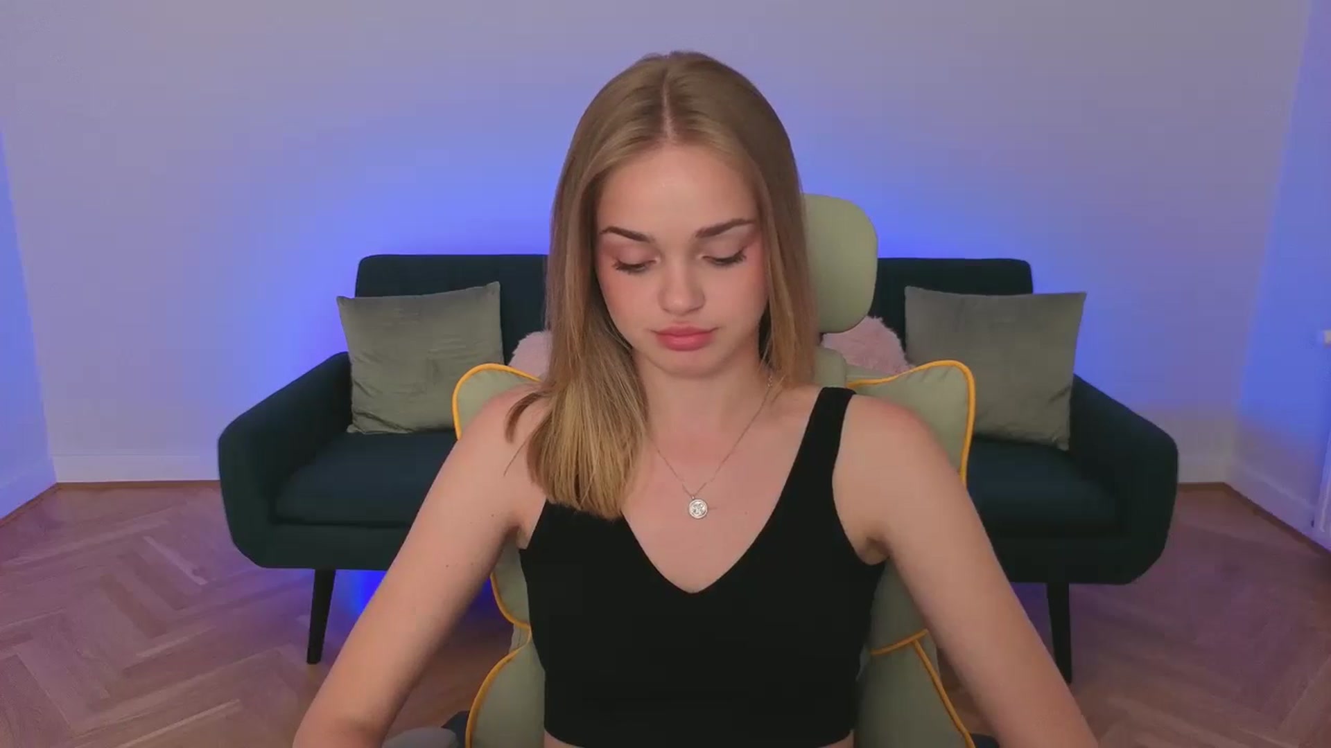 Gallery image thumbnail from KittyPaw's myfreecams stream on, 07/17/2025, 19:01 image 3 of 20