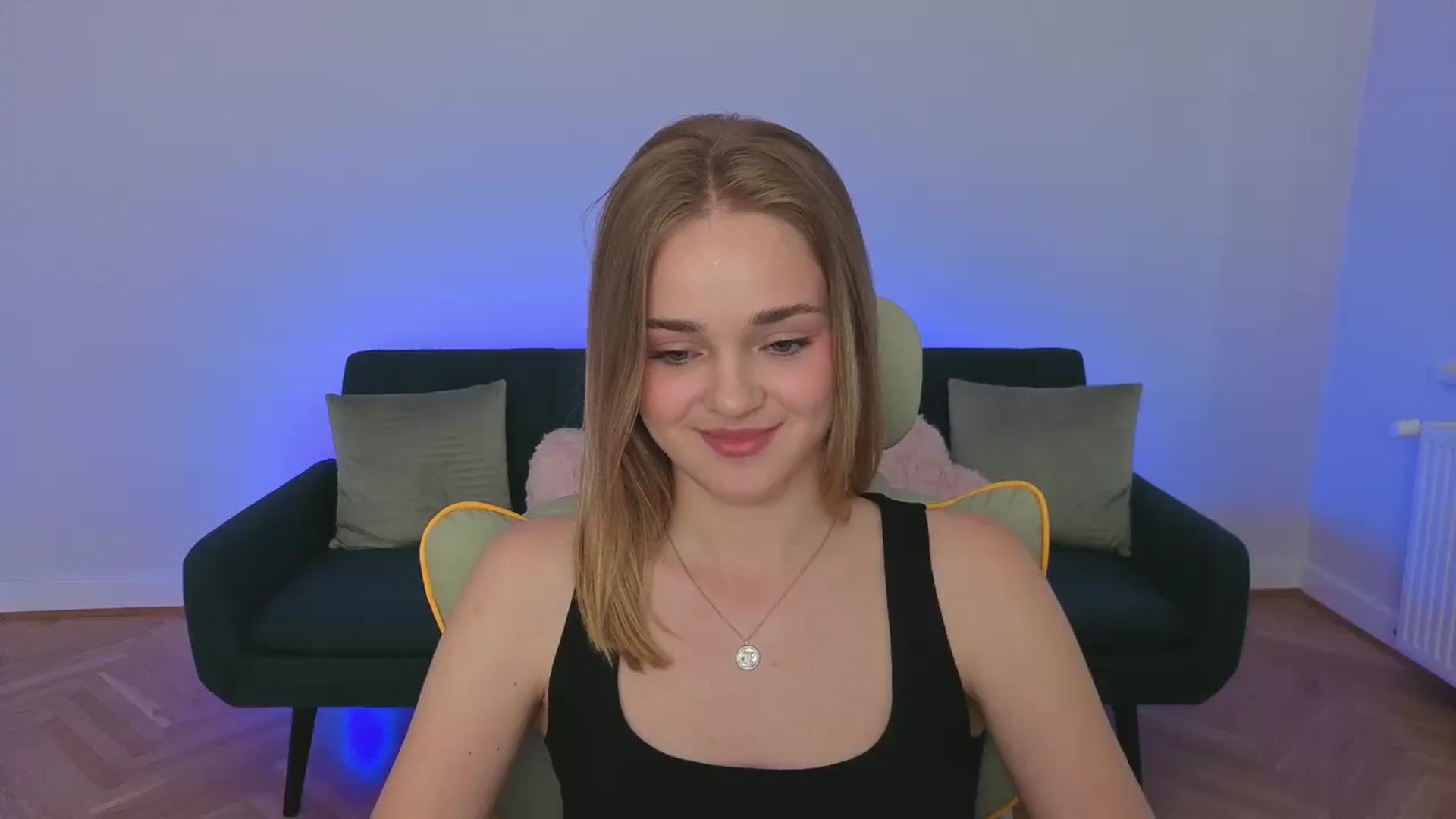 Gallery image thumbnail from KittyPaw's myfreecams stream on, 07/19/2025, 16:27 image 14 of 20