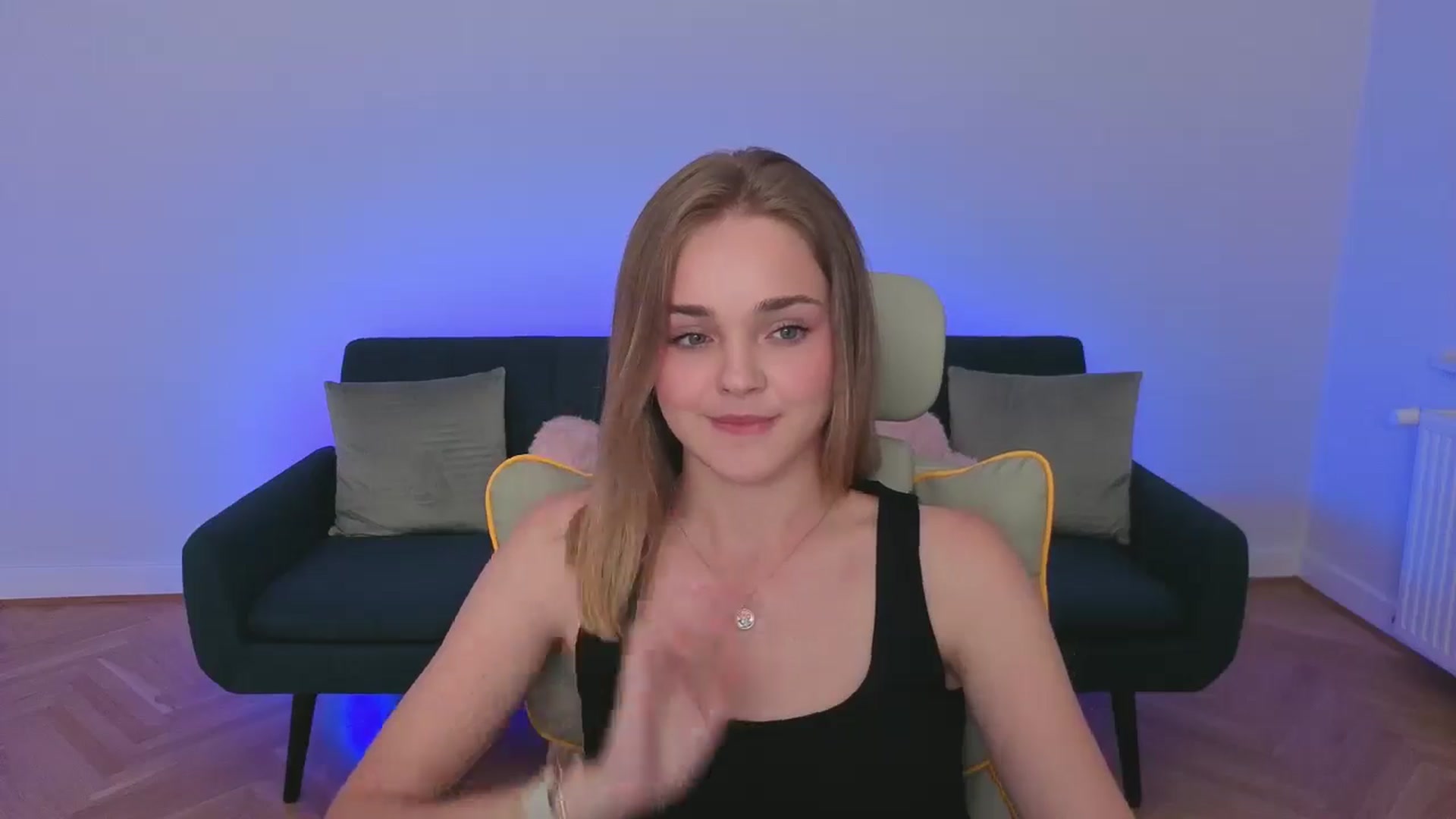 Gallery image thumbnail from KittyPaw's myfreecams stream on, 07/19/2025, 18:00 image 17 of 20