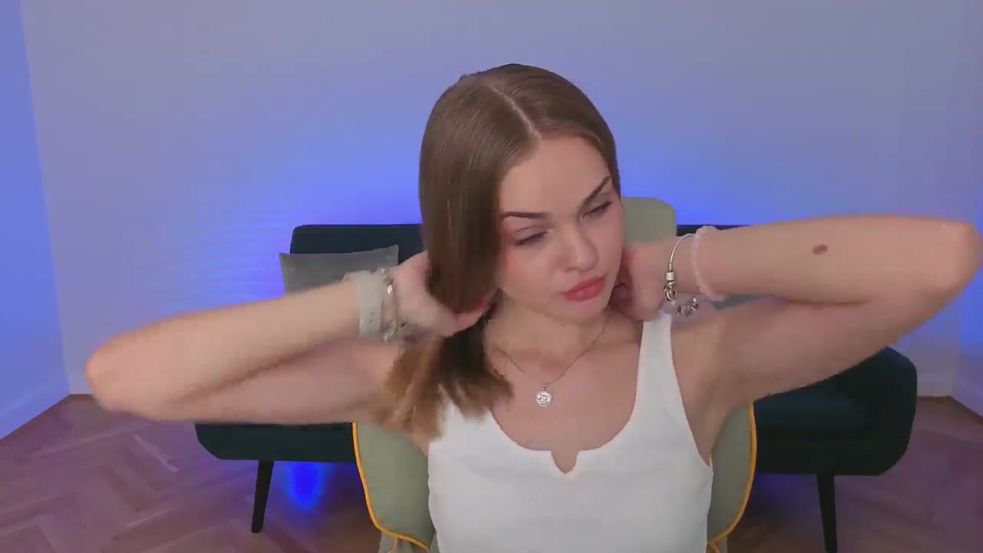 Gallery image thumbnail from KittyPaw's myfreecams stream on, 07/23/2025, 16:07 image 6 of 20