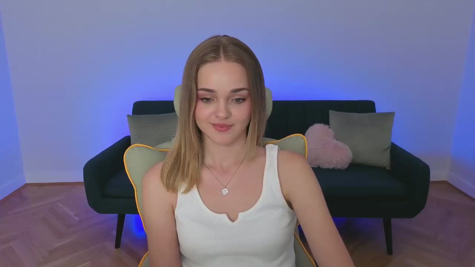 Gallery image thumbnail from KittyPaw's myfreecams stream on, 07/23/2025, 18:37 image 4 of 20