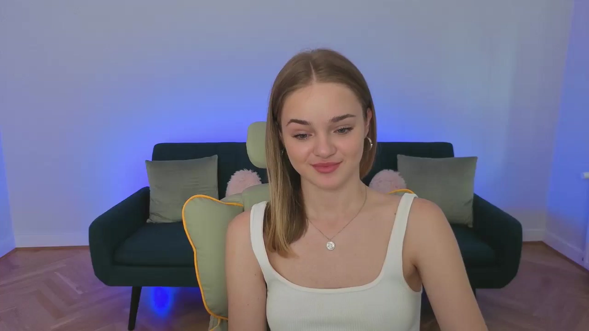 Gallery image thumbnail from KittyPaw's myfreecams stream on, 07/28/2025, 13:28 image 13 of 20