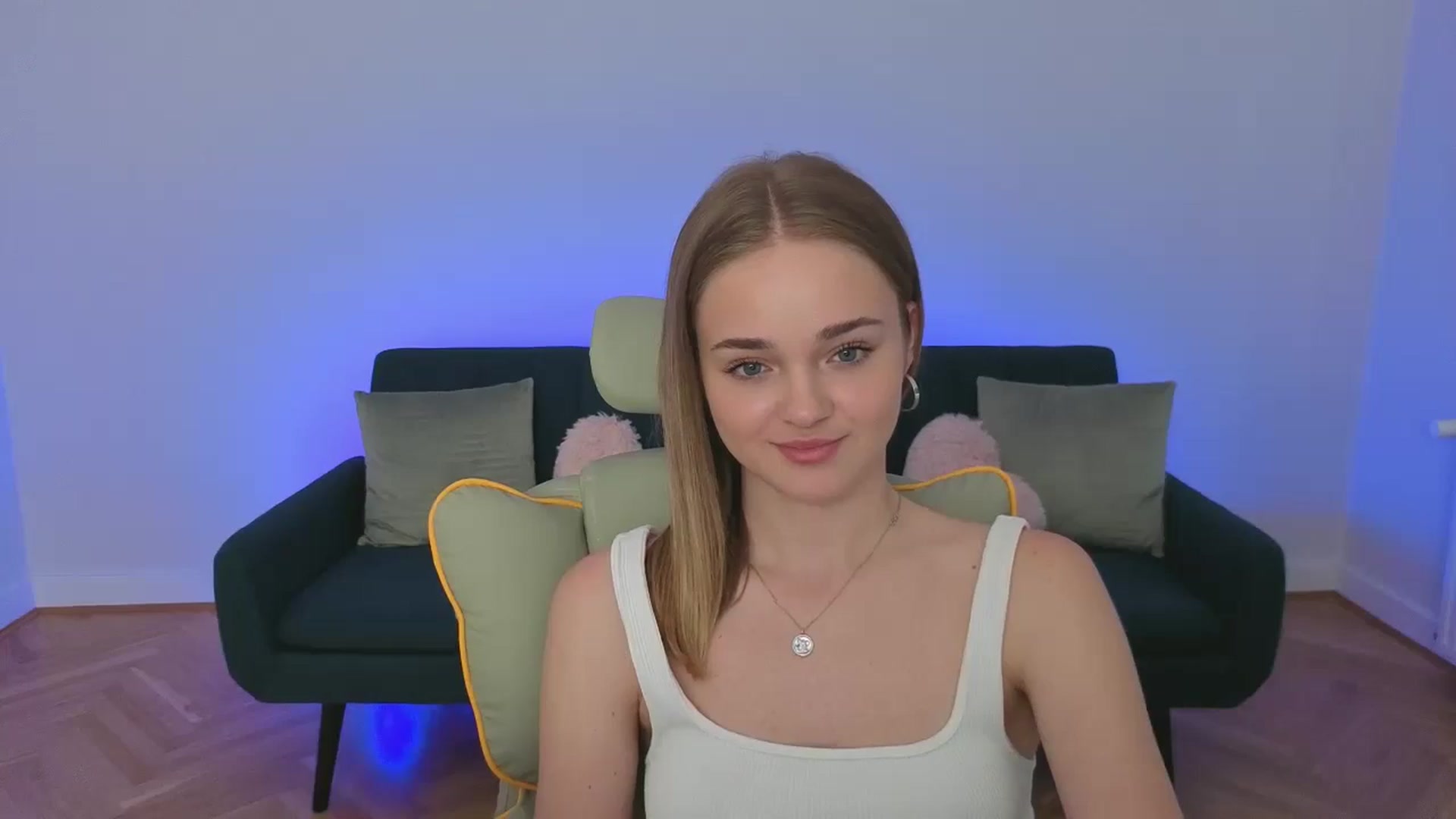 Gallery image thumbnail from KittyPaw's myfreecams stream on, 07/28/2025, 14:50 image 12 of 20