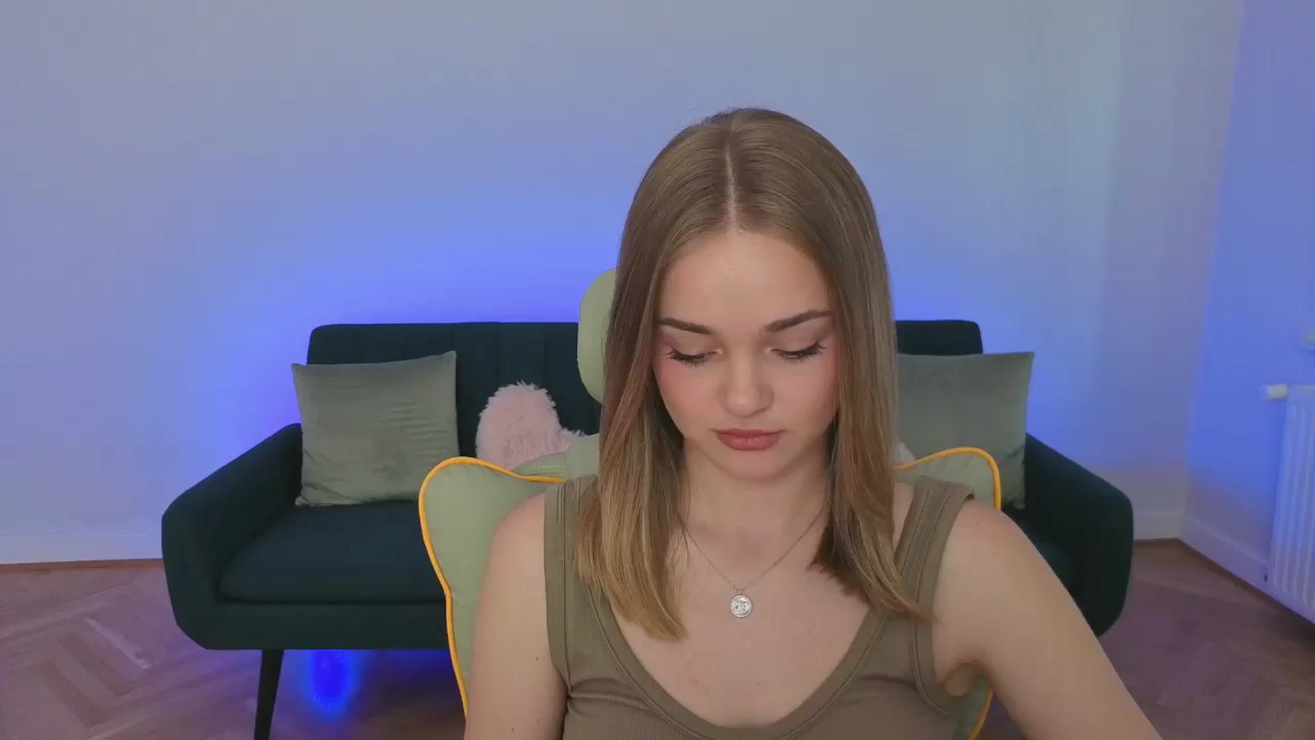 Gallery image thumbnail from KittyPaw's myfreecams stream on, 07/30/2025, 13:21 image 6 of 20