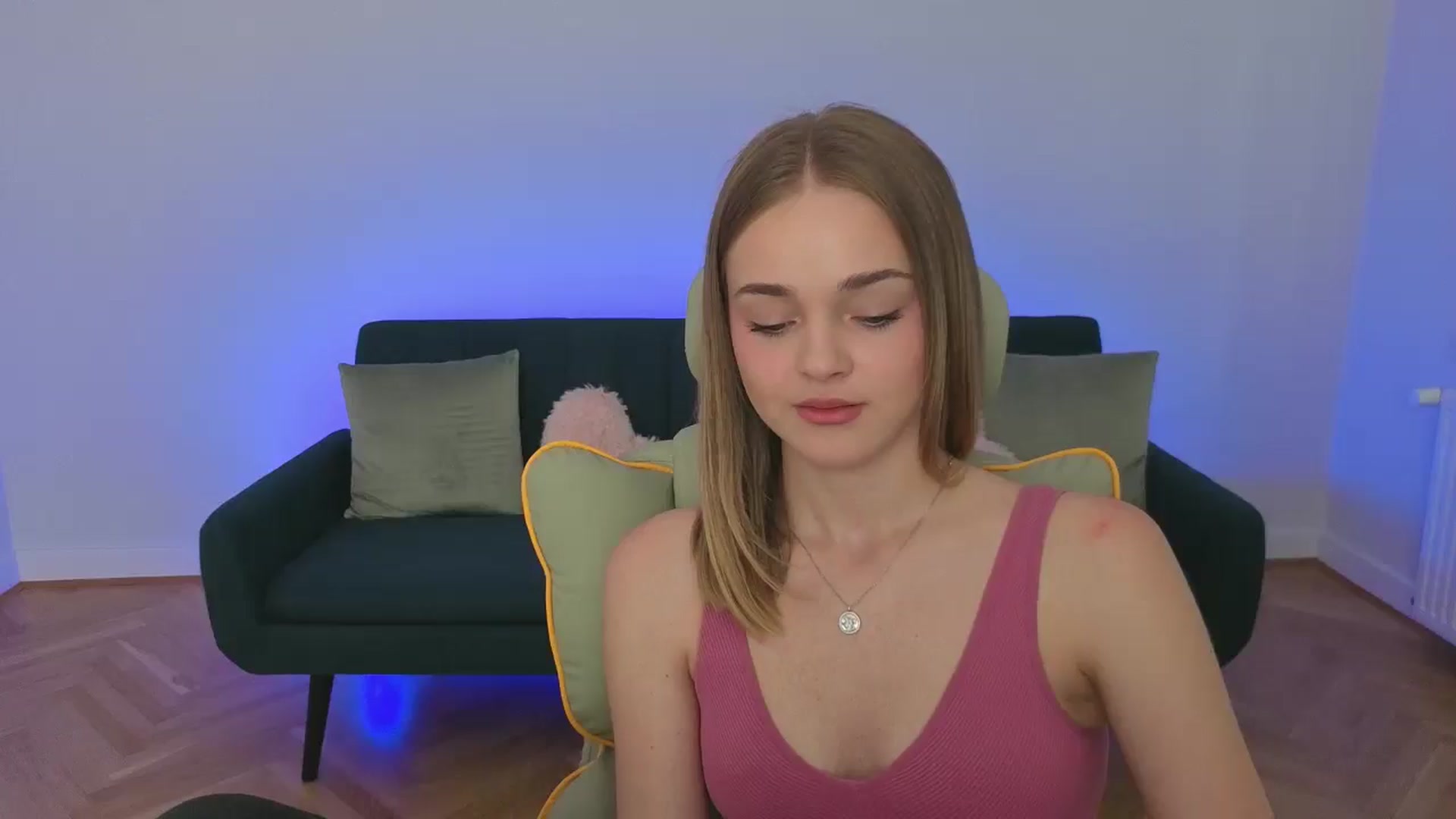 Gallery image thumbnail from KittyPaw's myfreecams stream on, 07/31/2025, 15:20 image 3 of 20