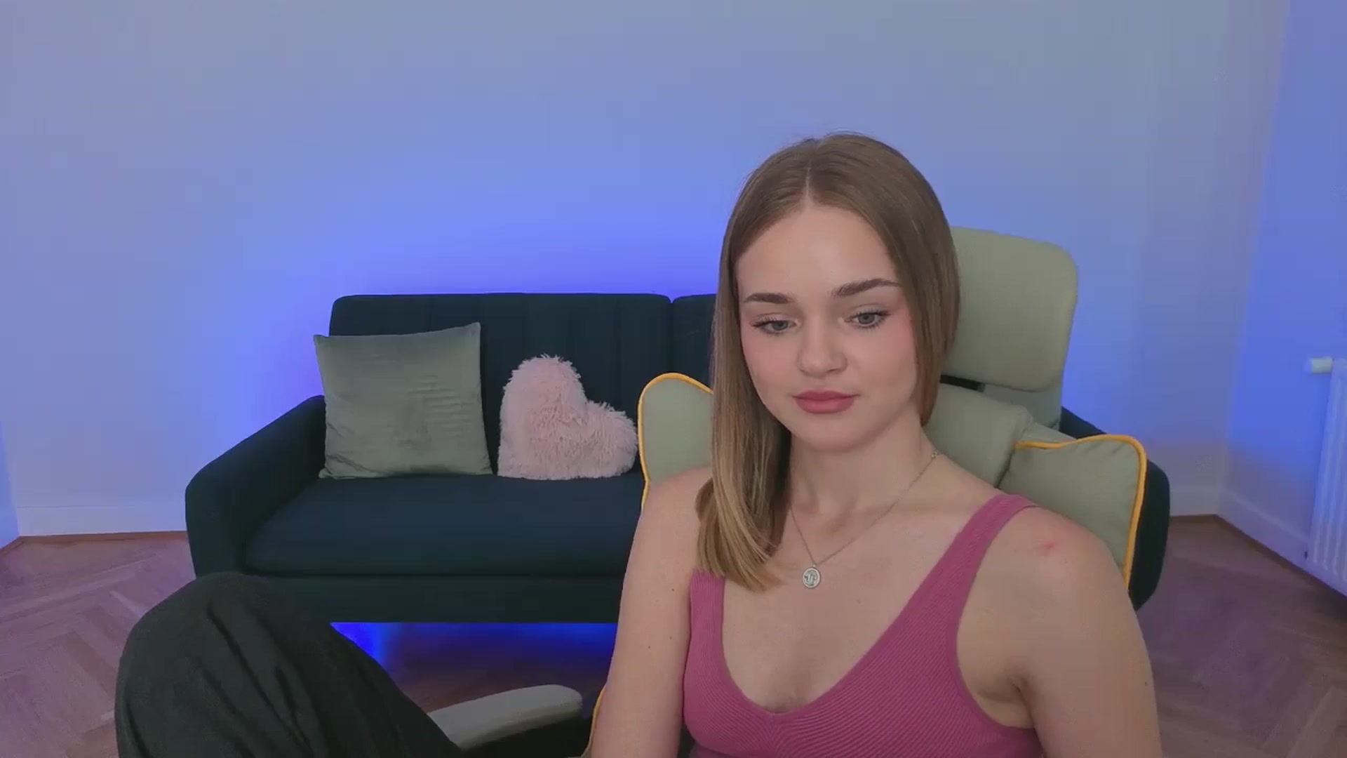 Gallery image thumbnail from KittyPaw's myfreecams stream on, 07/31/2025, 15:20 image 7 of 20