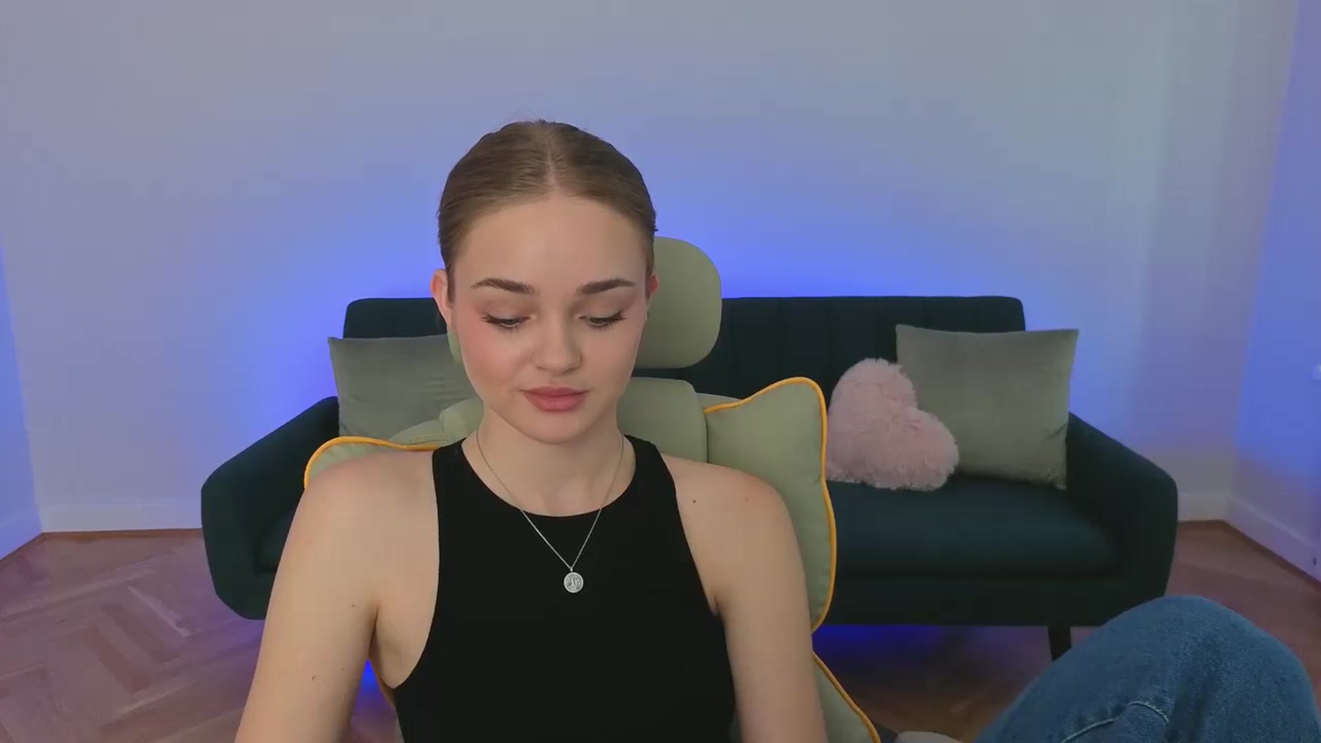 Gallery image thumbnail from KittyPaw's myfreecams stream on, 08/01/2025, 13:48 image 3 of 20