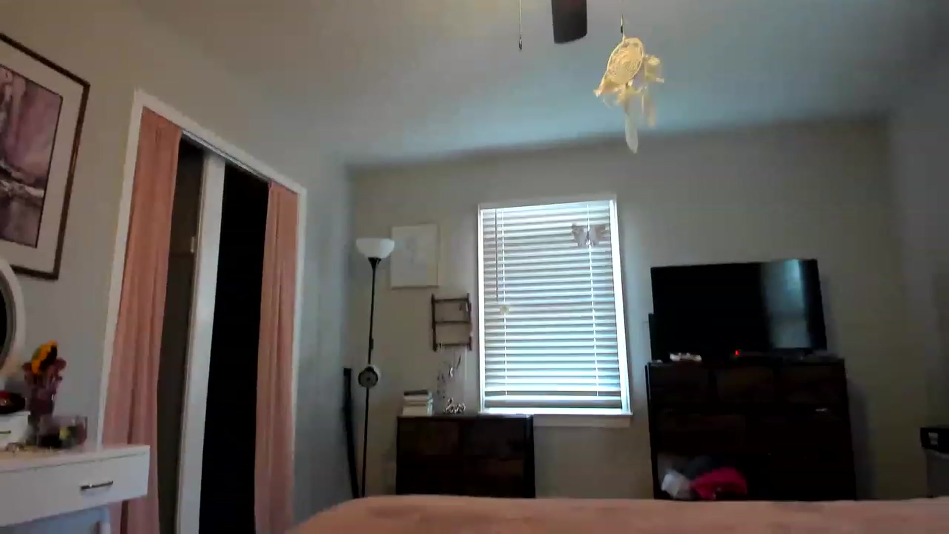 Gallery image thumbnail from KittyQuinn's myfreecams stream on, 03/15/2023, 13:47 image 16 of 20