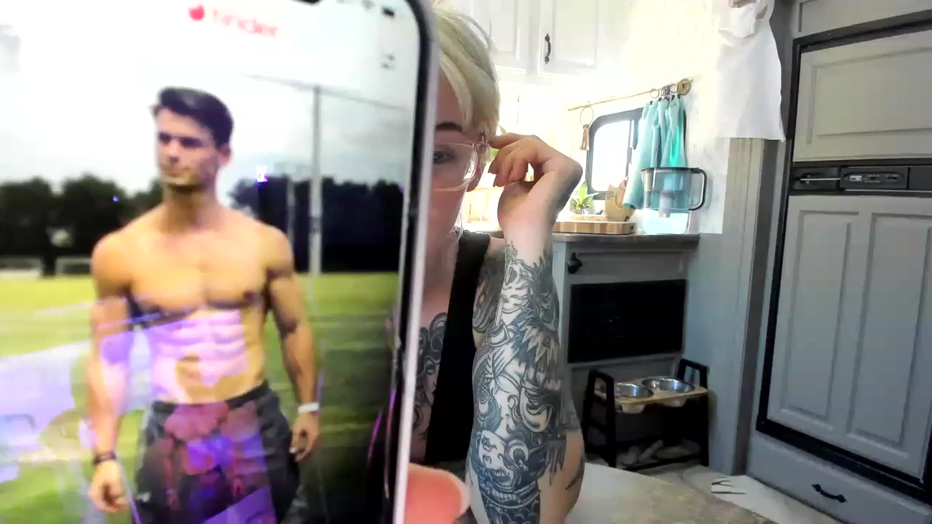 Gallery image thumbnail from KittyQuinn's myfreecams stream on, 03/30/2023, 14:02 image 12 of 20