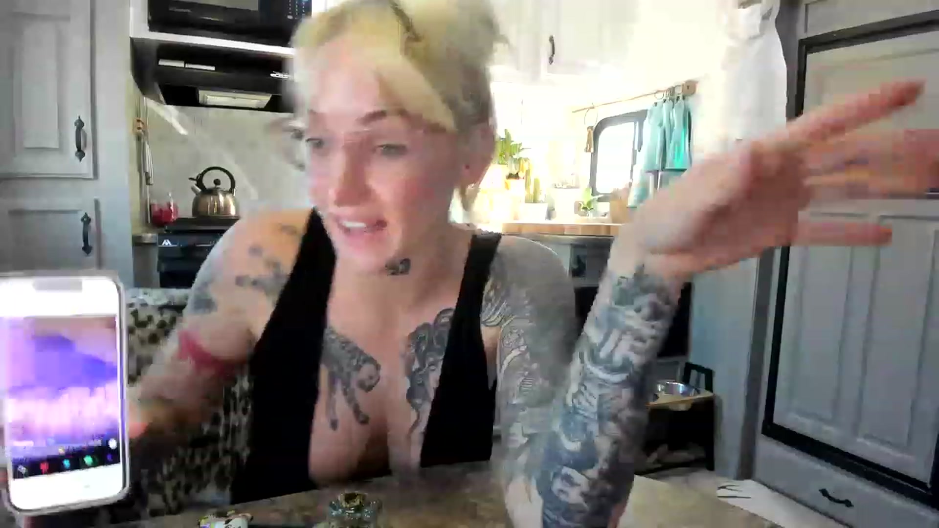 Gallery image thumbnail from KittyQuinn's myfreecams stream on, 03/30/2023, 14:02 image 11 of 20