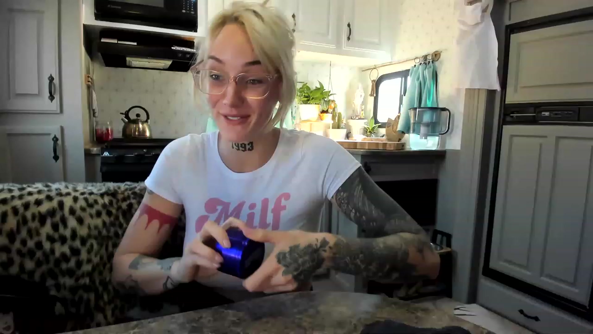 Gallery image thumbnail from KittyQuinn's myfreecams stream on, 03/30/2023, 14:02 image 1 of 20