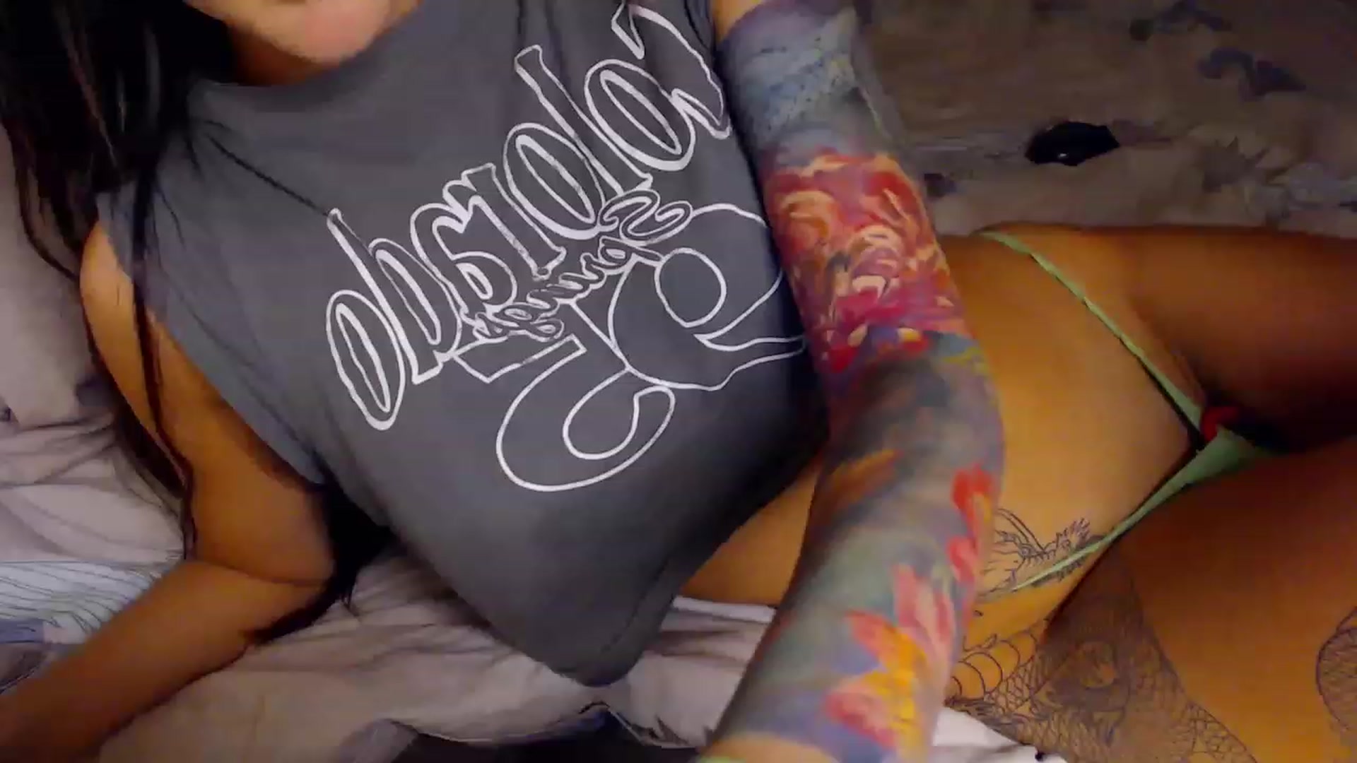 Gallery image thumbnail from KittySasha's myfreecams stream on, 03/12/2023, 16:38 image 12 of 20