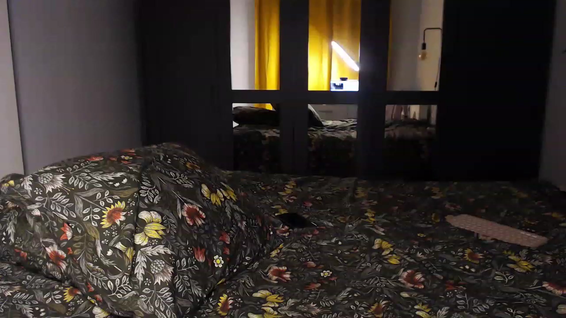 Gallery image thumbnail from KittySasha's myfreecams stream on, 03/26/2023, 17:30 image 16 of 20
