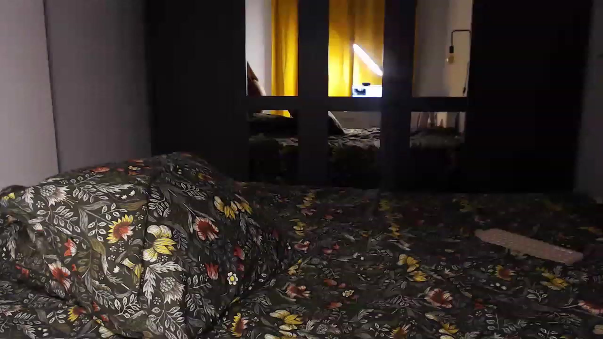 Gallery image thumbnail from KittySasha's myfreecams stream on, 03/26/2023, 17:30 image 17 of 20