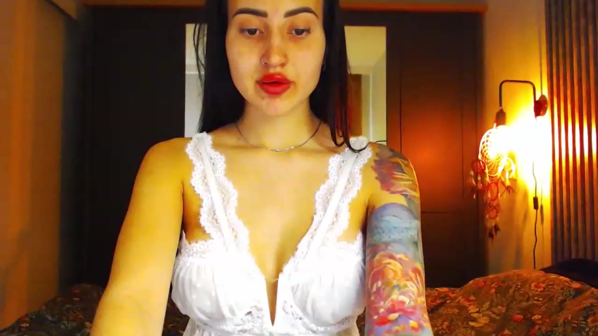 Gallery image thumbnail from KittySasha's myfreecams stream on, 05/03/2023, 12:11 image 1 of 20