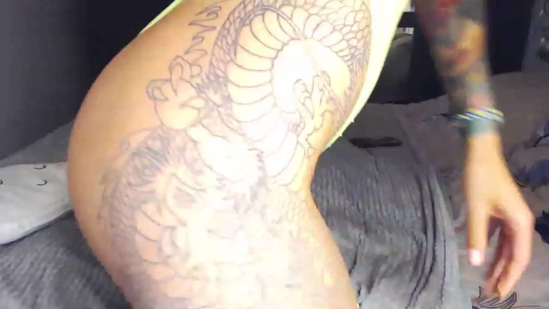 Gallery image thumbnail from KittySasha's myfreecams stream on, 06/12/2023, 15:10 image 4 of 20