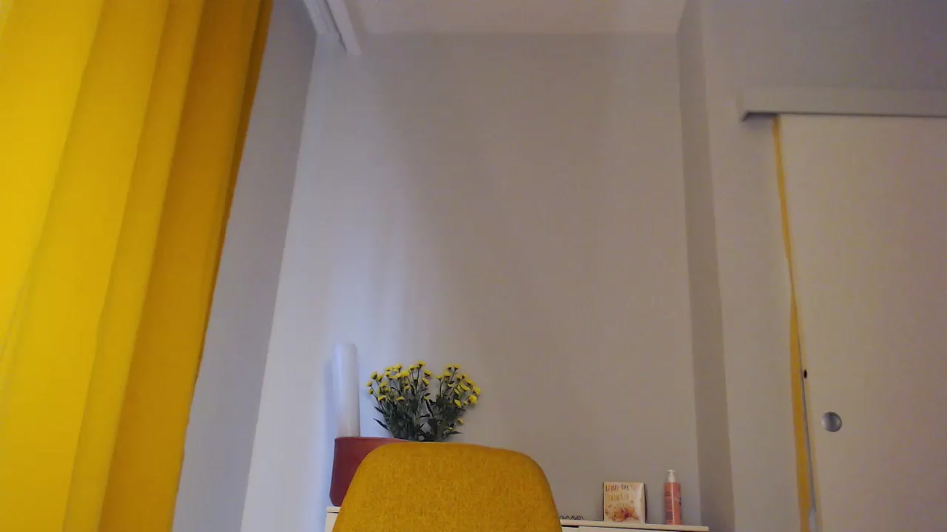 Gallery image thumbnail from KittySasha's myfreecams stream on, 08/09/2023, 15:55 image 18 of 20