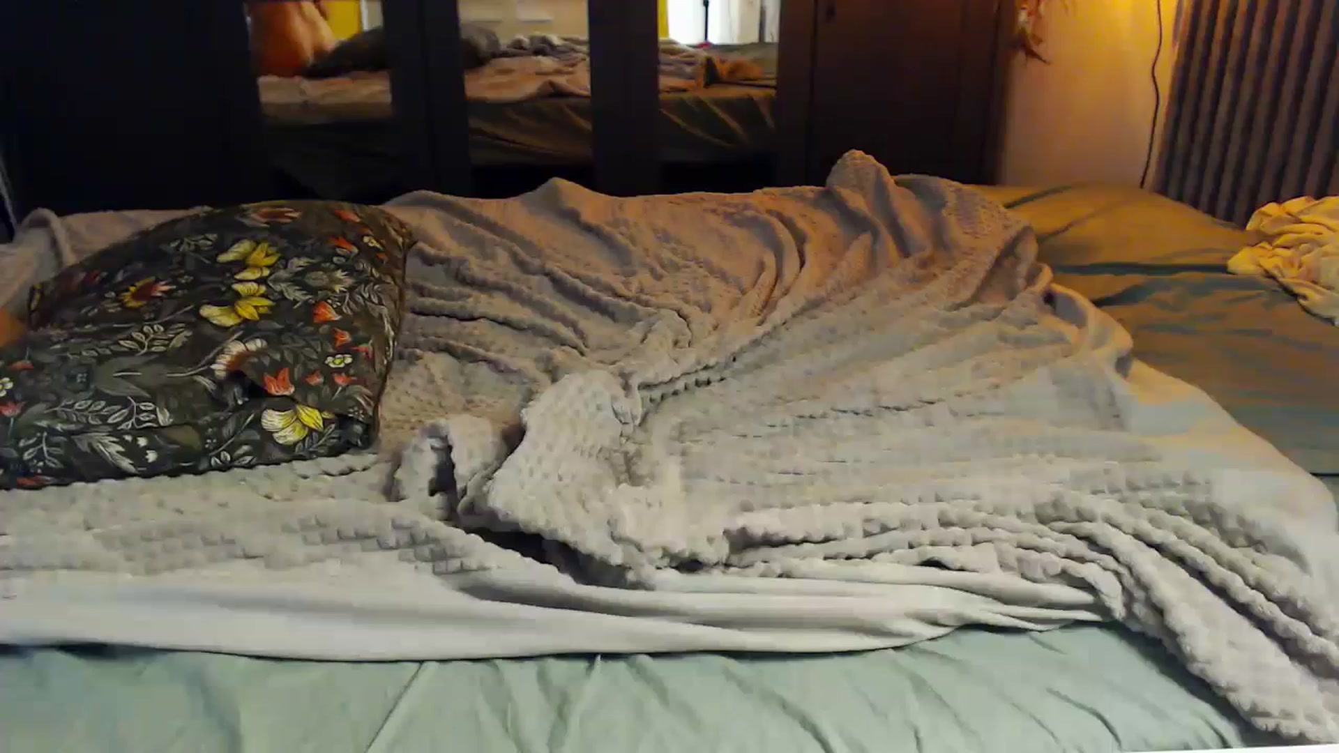 Gallery image thumbnail from KittySasha's myfreecams stream on, 08/26/2023, 13:27 image 14 of 20