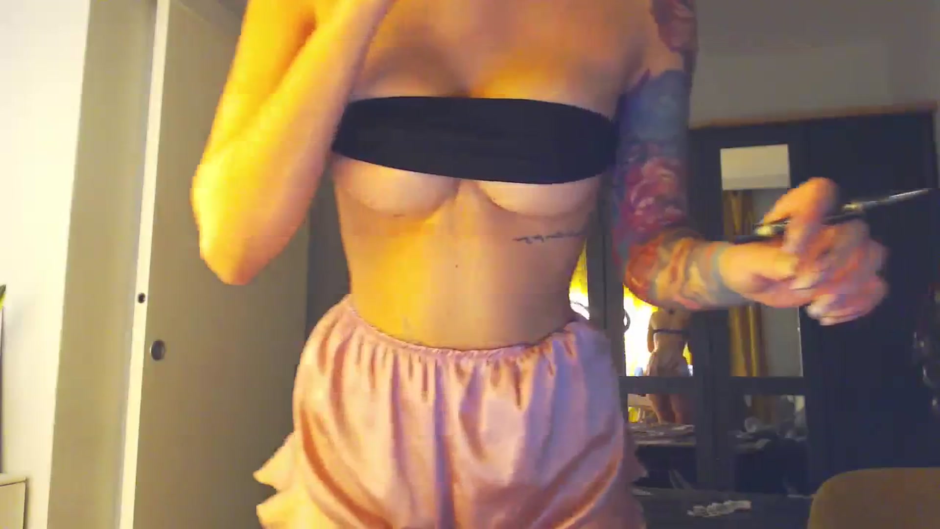 Gallery image thumbnail from KittySasha's myfreecams stream on, 02/02/2024, 19:04 image 2 of 20