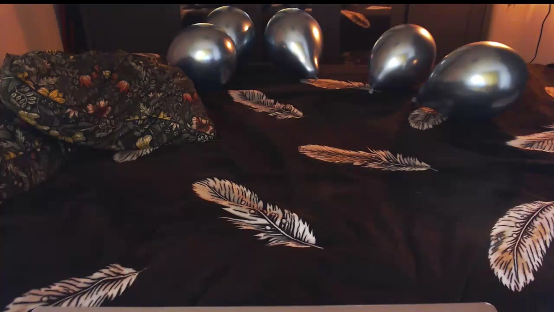 Gallery image thumbnail from KittySasha's myfreecams stream on, 02/18/2024, 21:06 image 13 of 20