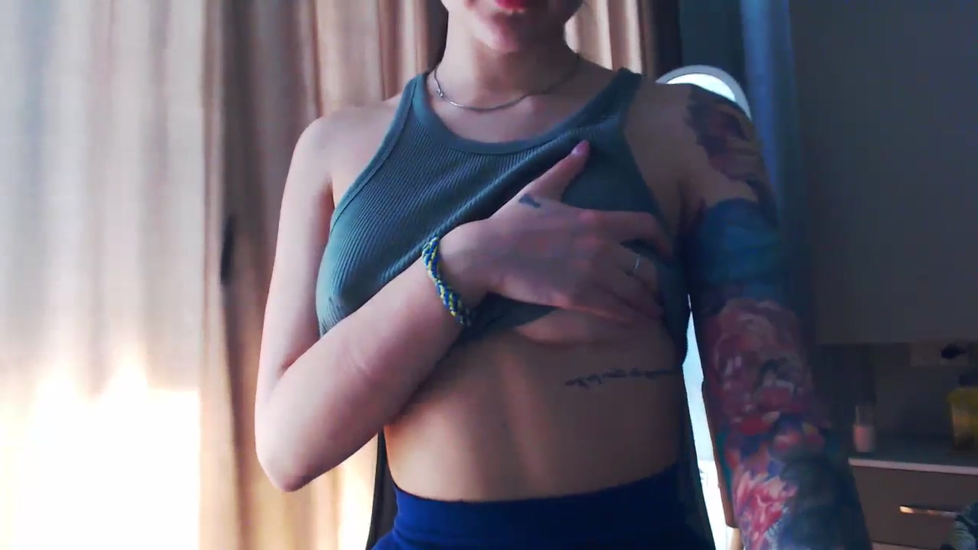 Gallery image thumbnail from KittySasha's myfreecams stream on, 03/25/2024, 11:11 image 6 of 20