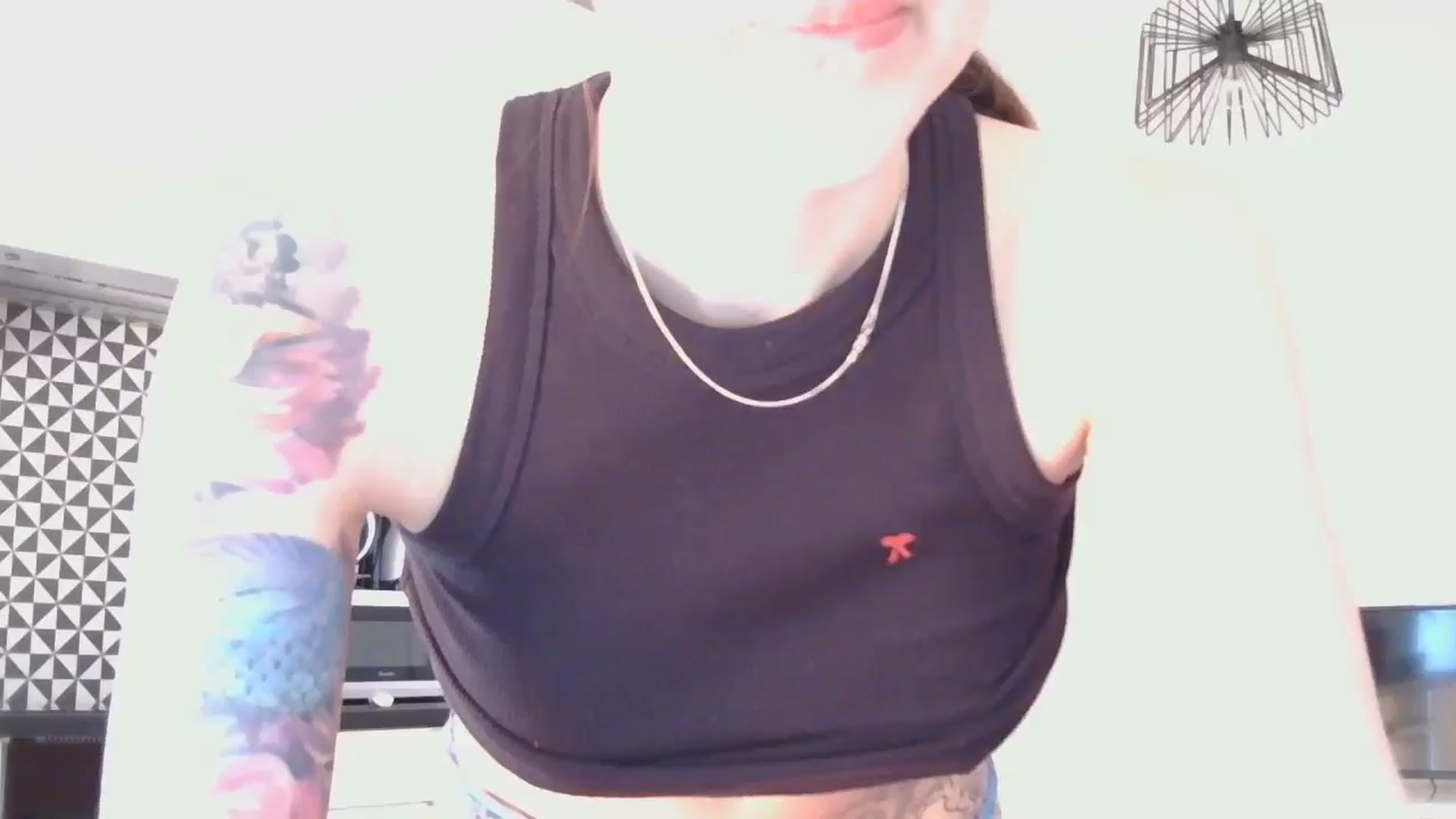 Gallery image thumbnail from KittySasha's myfreecams stream on, 06/17/2024, 07:32 image 1 of 20