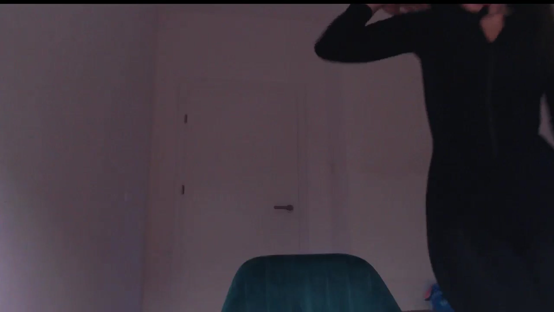 Gallery image thumbnail from KittySasha's myfreecams stream on, 01/02/2025, 19:17 image 8 of 20