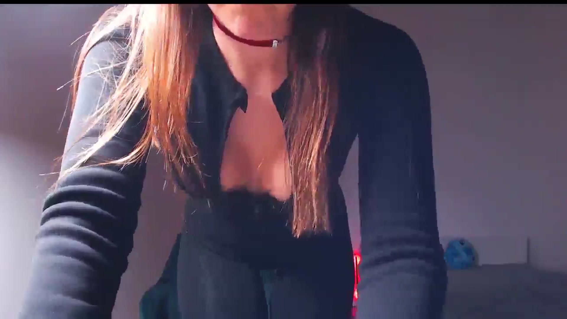 Gallery image thumbnail from KittySasha's myfreecams stream on, 01/02/2025, 19:17 image 4 of 20