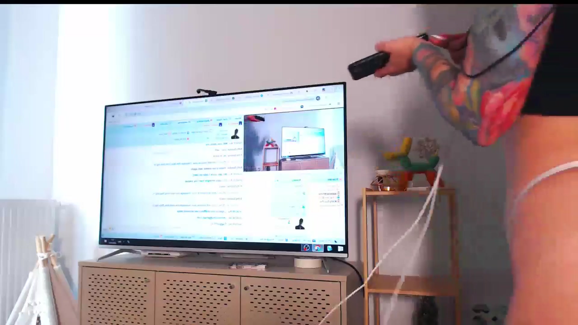 Gallery image thumbnail from KittySasha's myfreecams stream on, 02/22/2025, 07:11 image 8 of 20