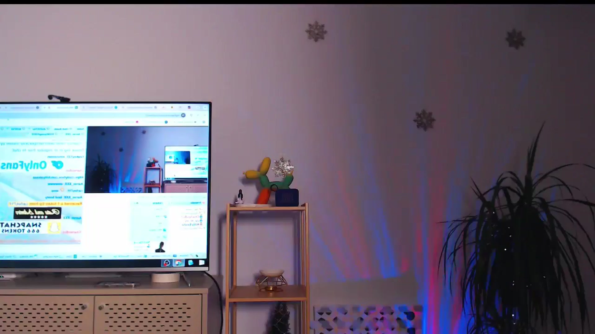 Gallery image thumbnail from KittySasha's myfreecams stream on, 02/22/2025, 16:48 image 14 of 20