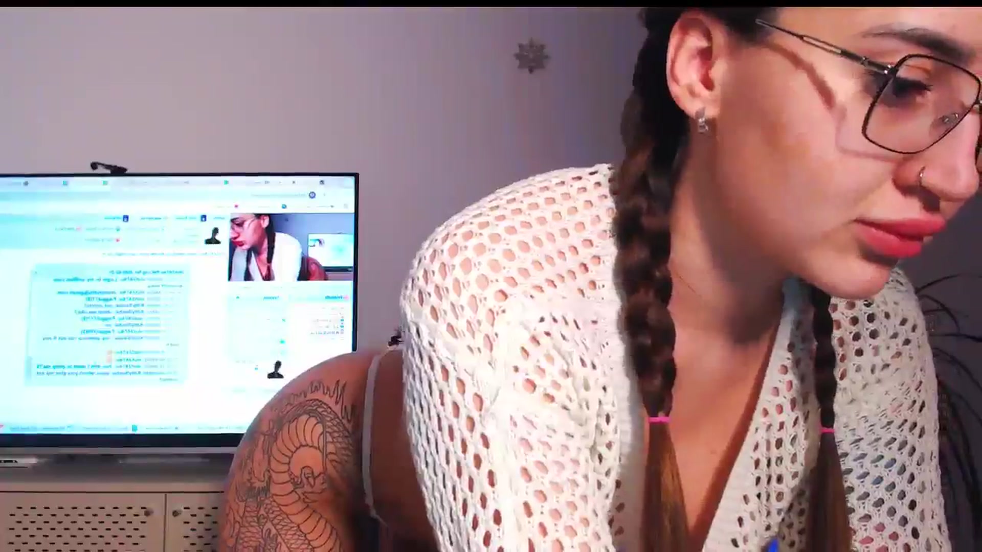 Gallery image thumbnail from KittySasha's myfreecams stream on, 02/22/2025, 16:48 image 2 of 20