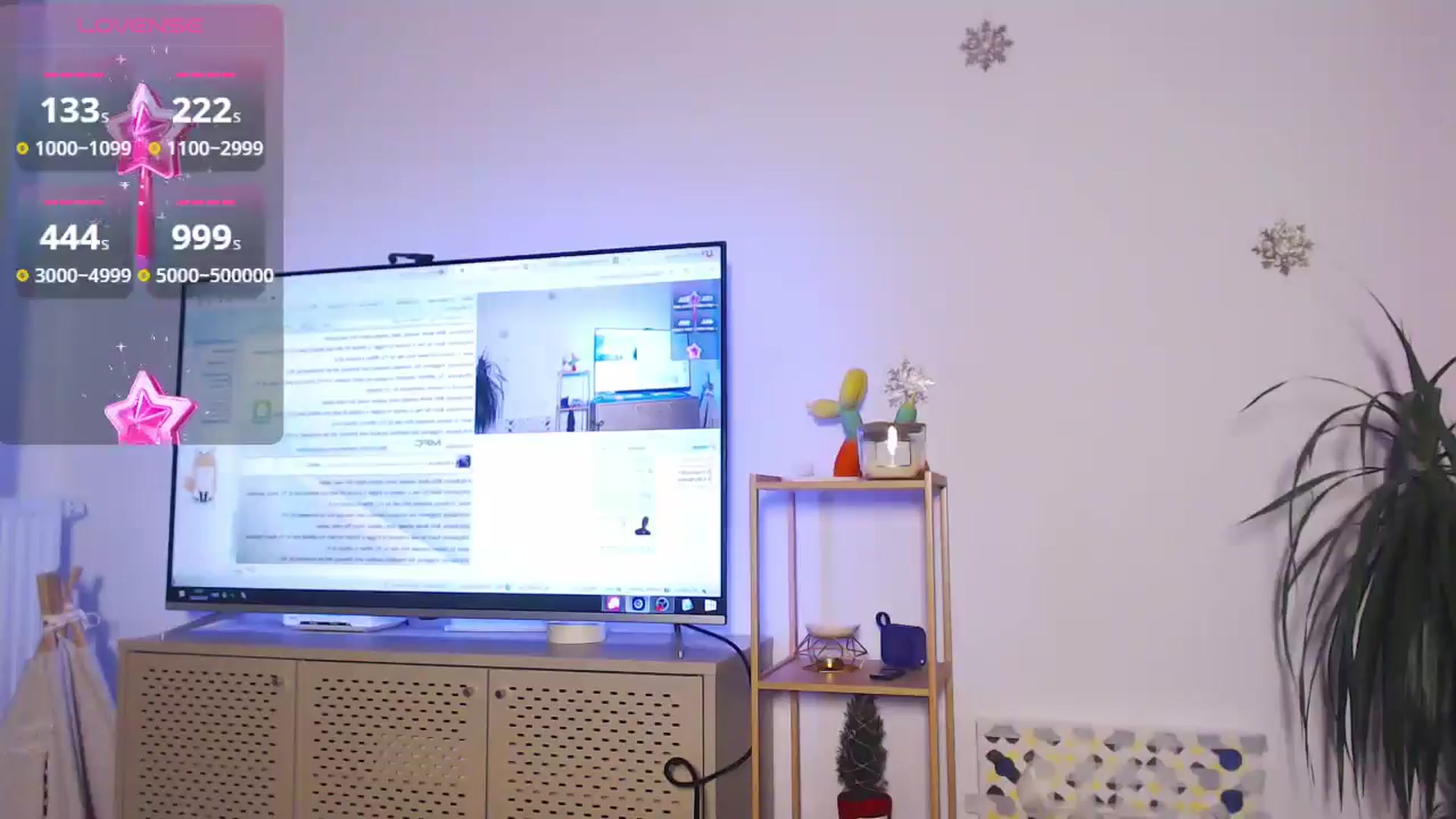Gallery image thumbnail from KittySasha's myfreecams stream on, 03/07/2025, 17:03 image 15 of 20