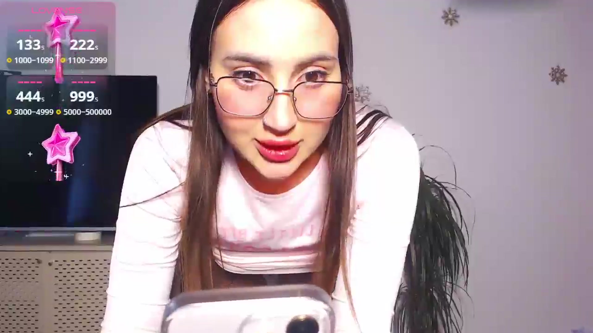 Gallery image thumbnail from KittySasha's myfreecams stream on, 03/07/2025, 17:03 image 2 of 20