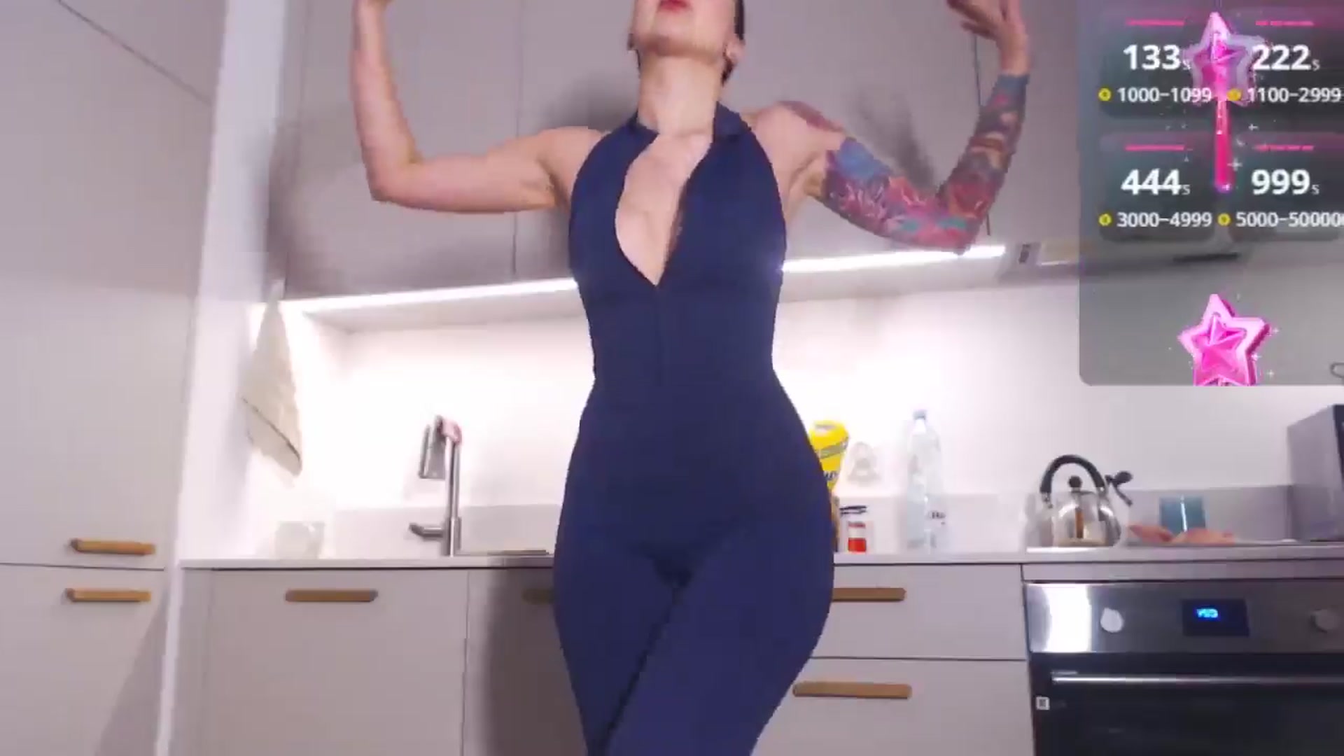 Gallery image thumbnail from KittySasha's myfreecams stream on, 03/18/2025, 19:48 image 7 of 20