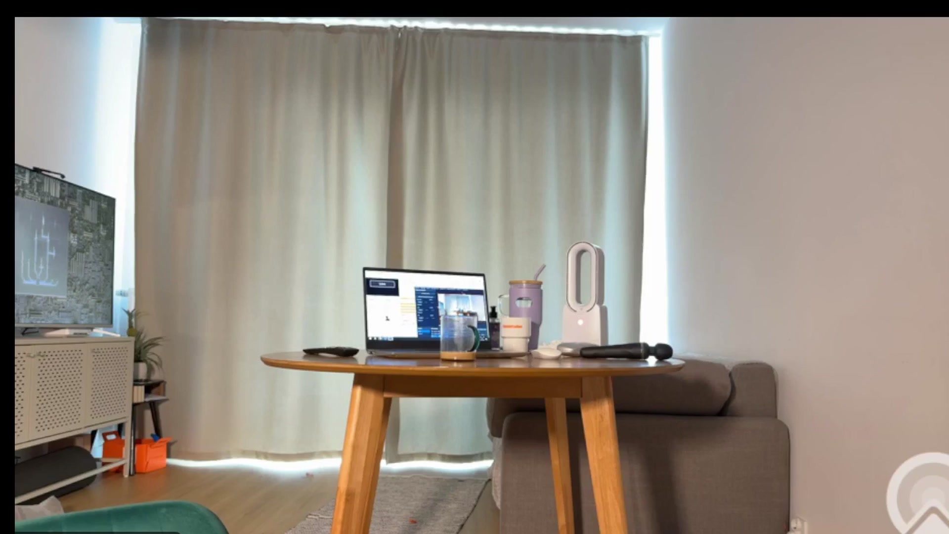 Gallery image thumbnail from KittySasha's myfreecams stream on, 07/12/2025, 11:32 image 7 of 20