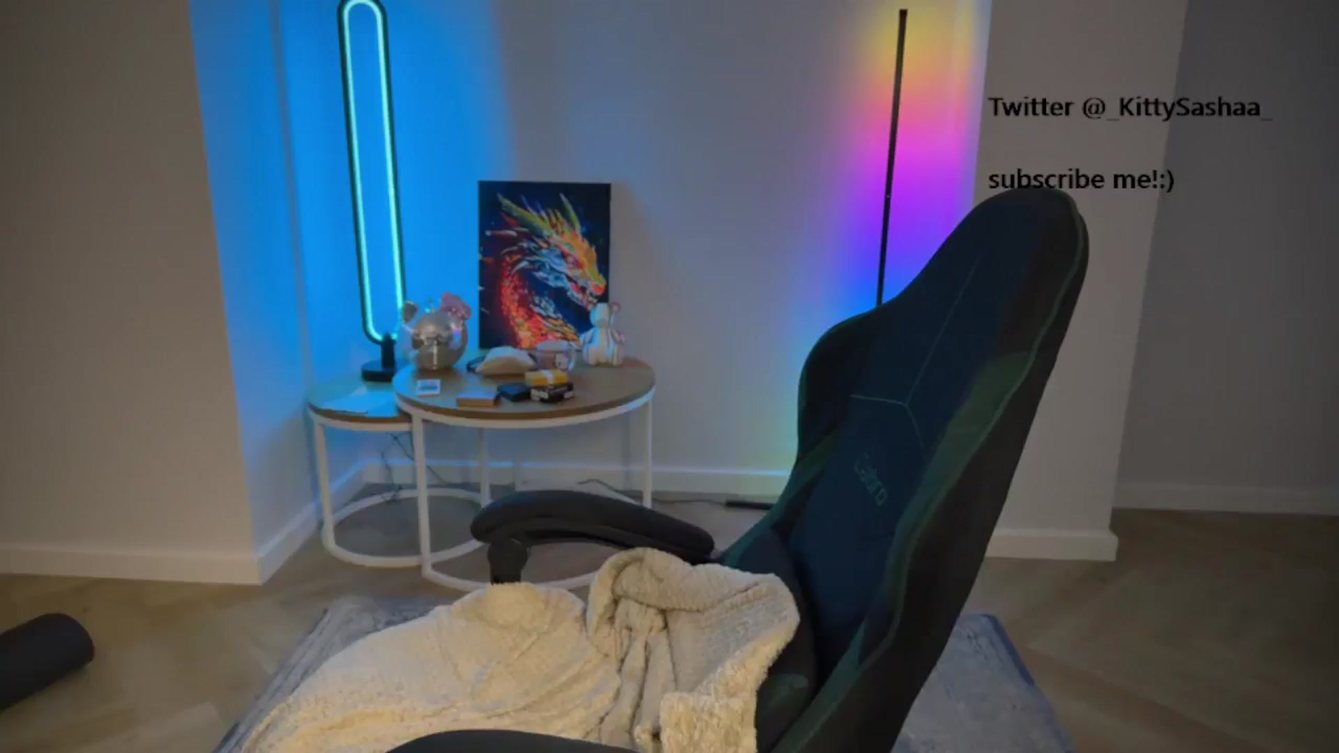 Gallery image thumbnail from KittySasha's myfreecams stream on, 11/12/2025, 17:23 image 8 of 20
