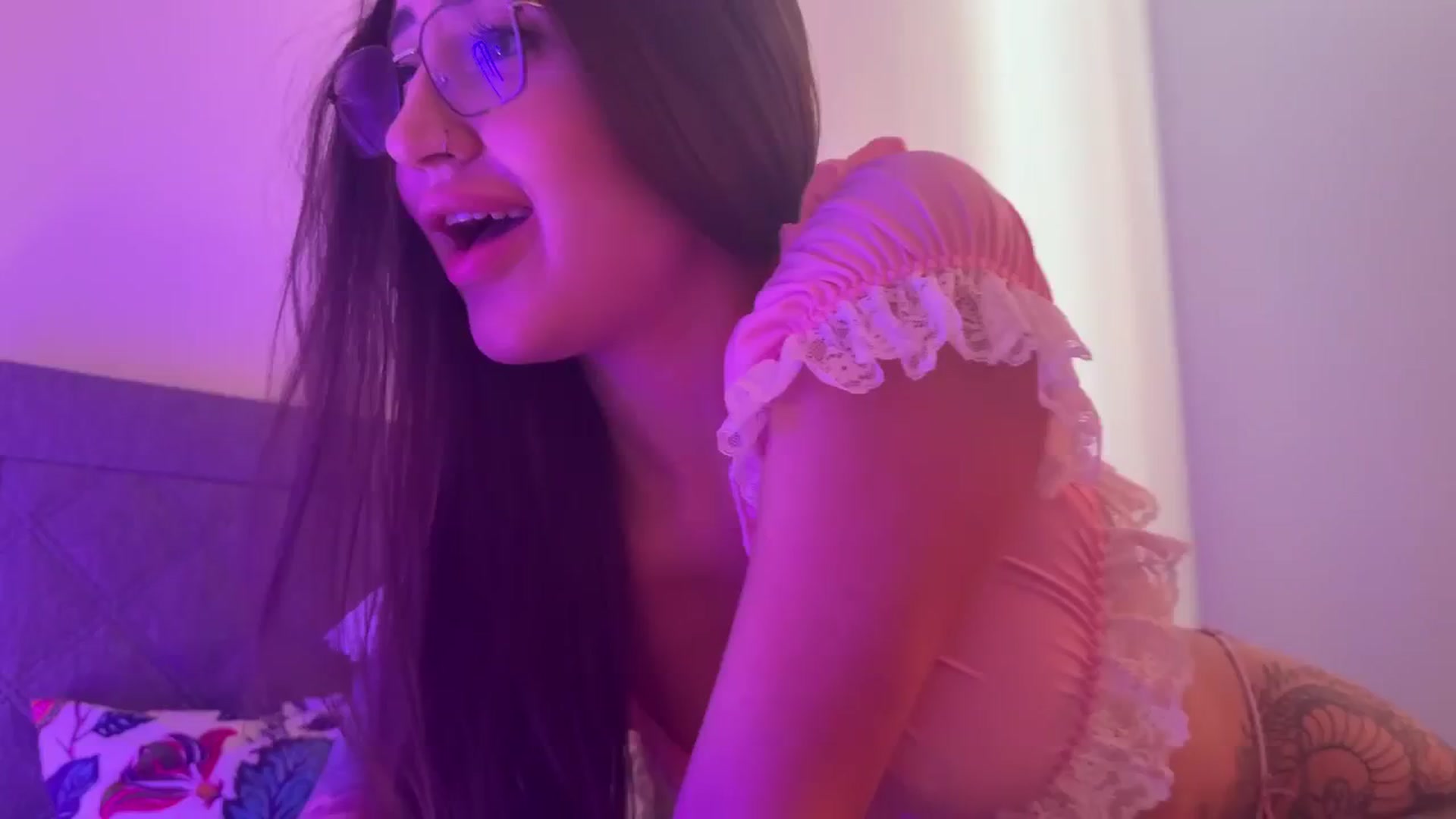 Gallery image thumbnail from KittySasha's myfreecams stream on, 12/27/2025, 09:46 image 6 of 20