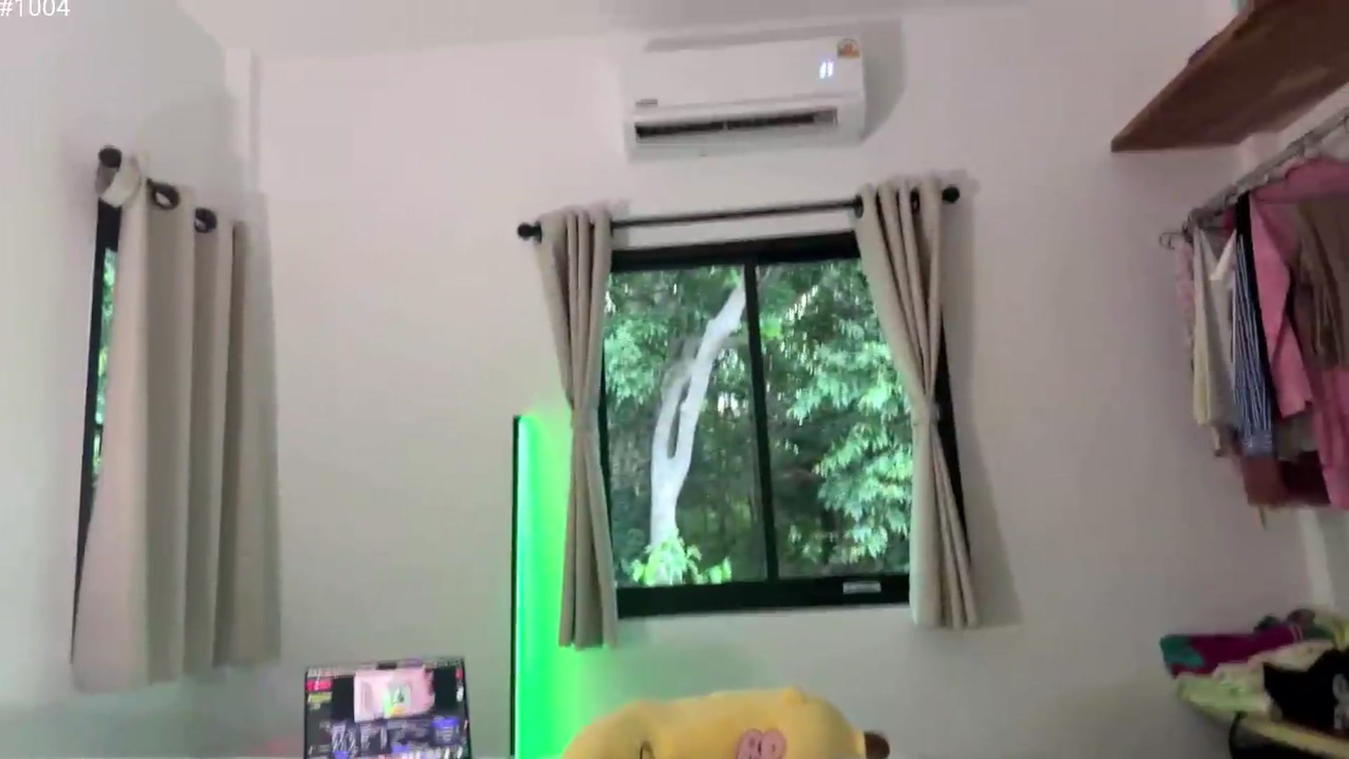 Gallery image thumbnail from KittySasha's myfreecams stream on, 08/10/2026, 11:37 image 9 of 20