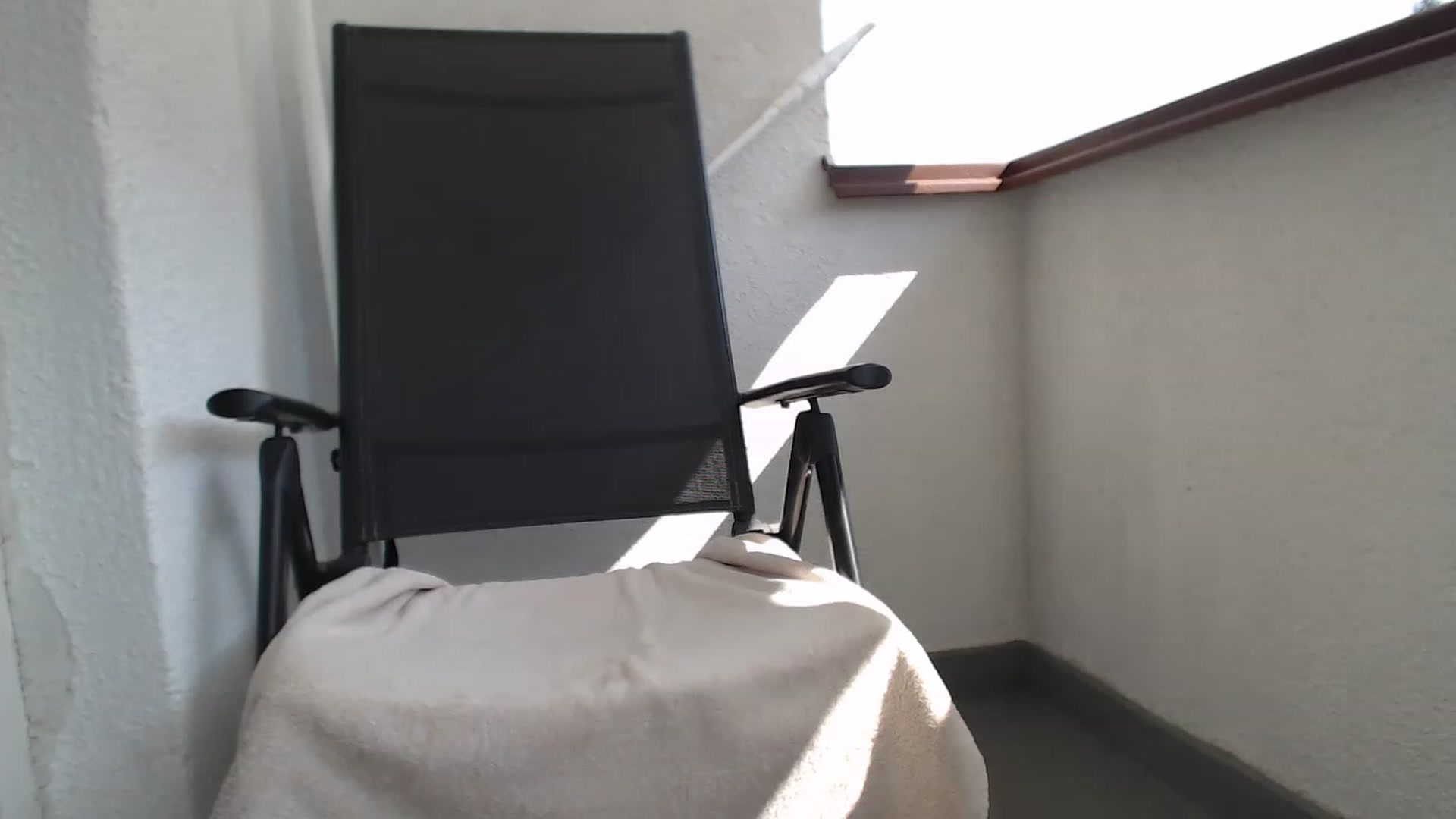 Gallery image thumbnail from KittySquirty1's myfreecams stream on, 07/20/2023, 14:16 image 15 of 20