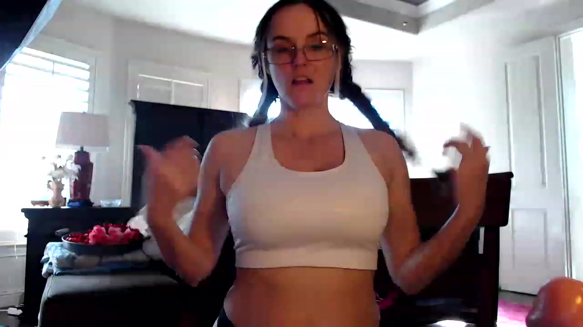 Gallery image thumbnail from Kitty_Hawkins's myfreecams stream on, 01/18/2023, 20:24 image 16 of 20