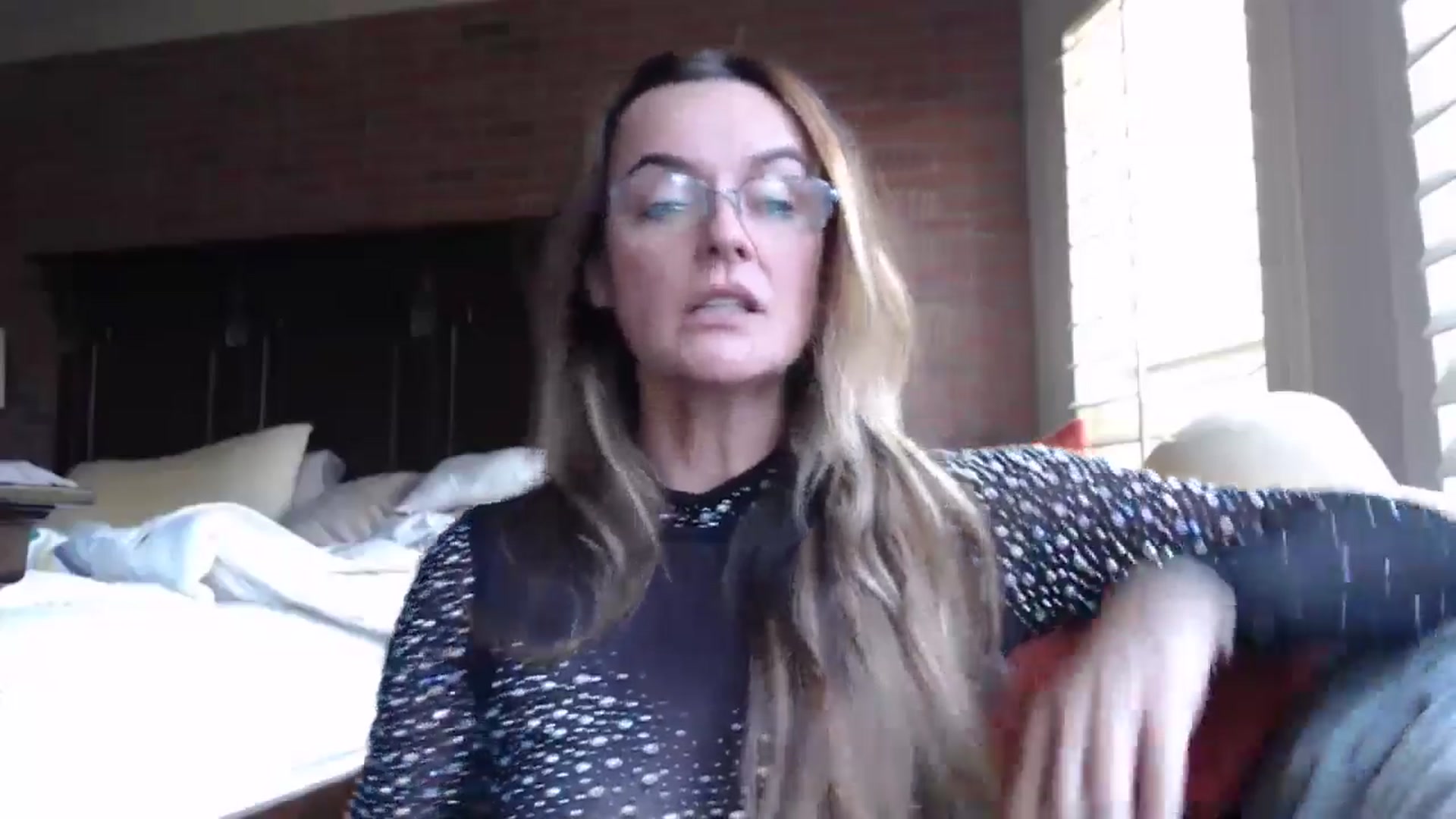 Gallery image thumbnail from Kitty_Hawkins's myfreecams stream on, 05/18/2024, 17:29 image 7 of 20