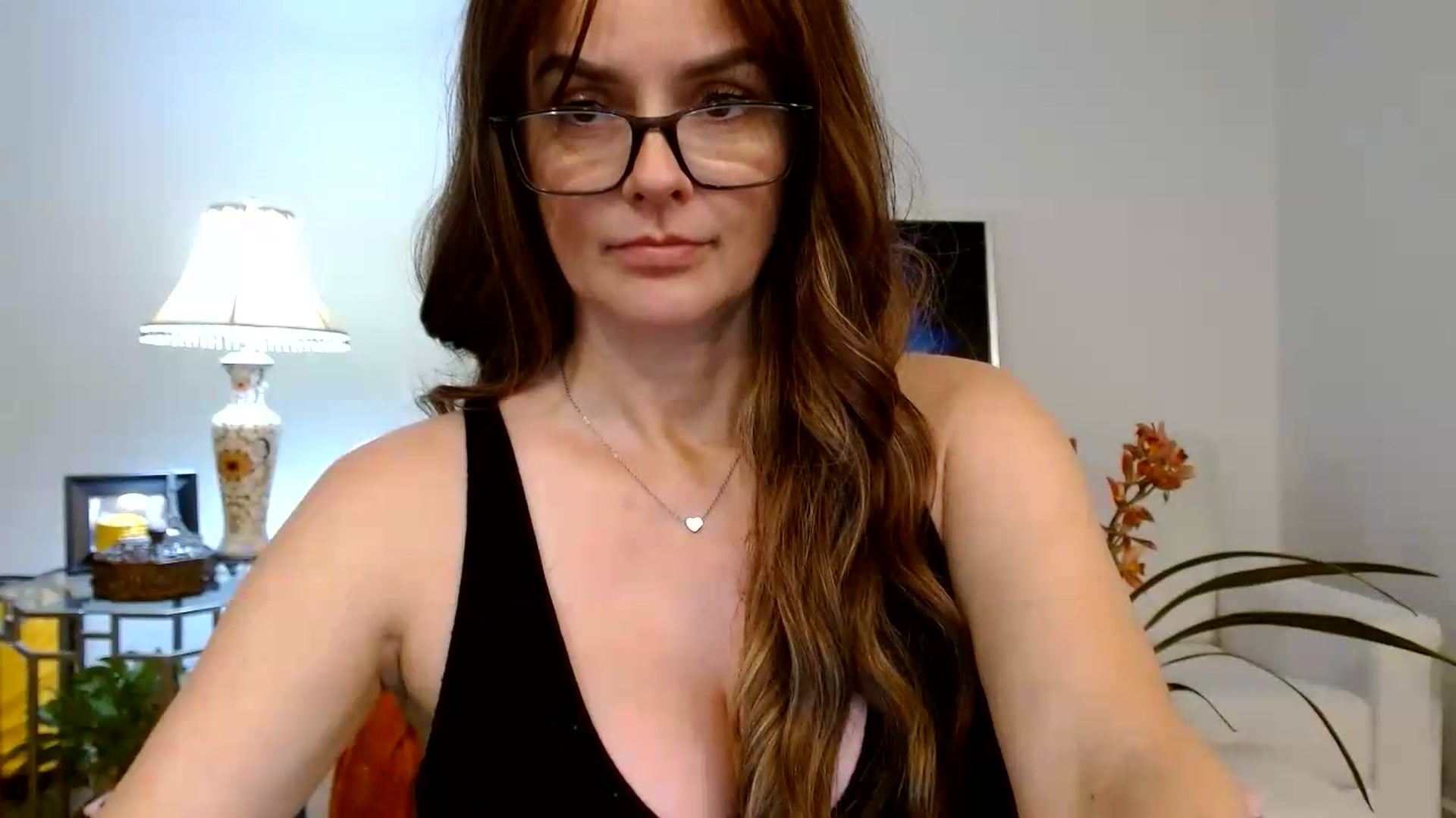 Gallery image thumbnail from Kitty_Hawkins's myfreecams stream on, 06/22/2026, 14:28 image 3 of 20