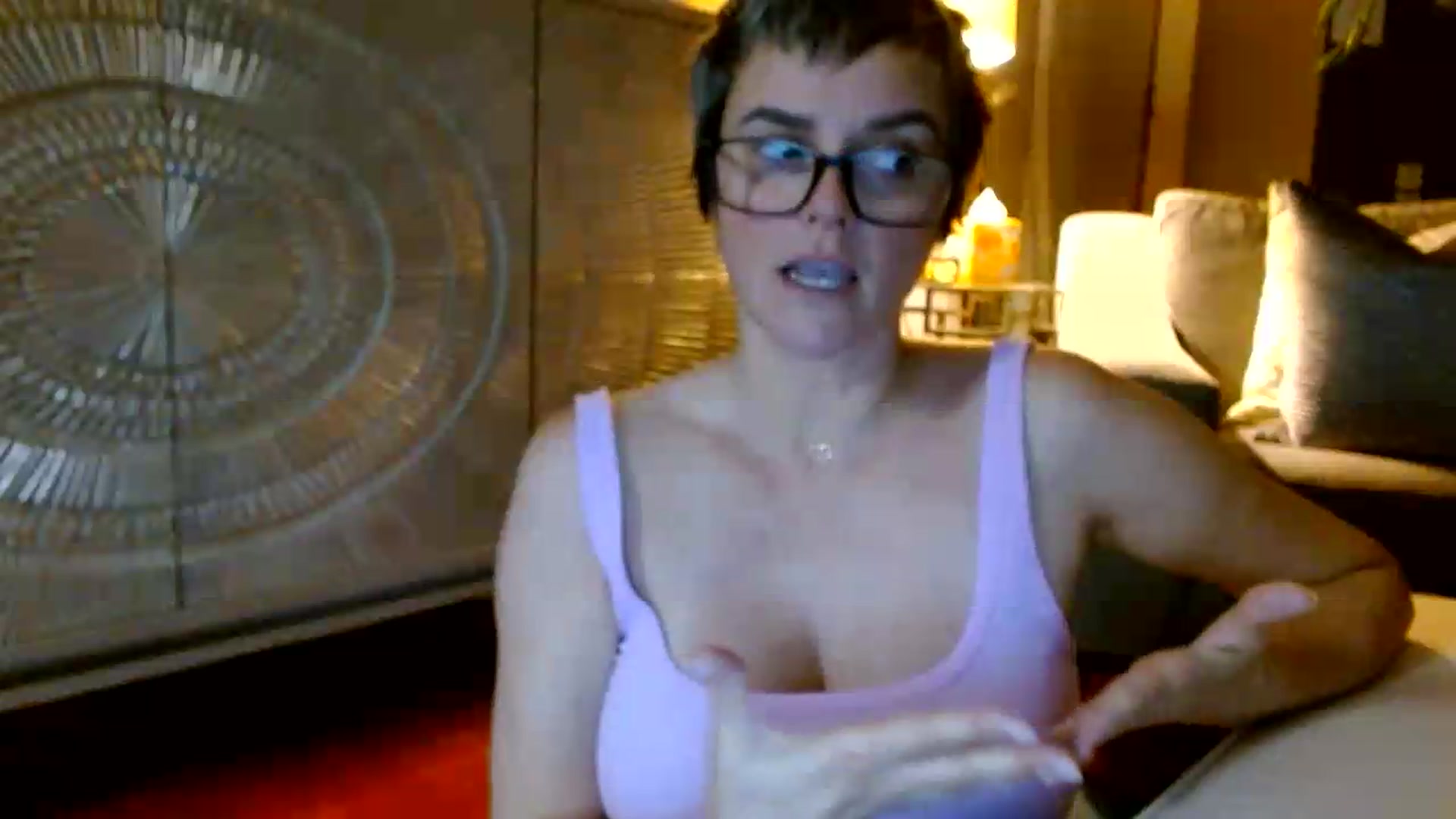 Gallery image thumbnail from Kitty_Hawkins's myfreecams stream on, 07/20/2026, 14:33 image 15 of 20