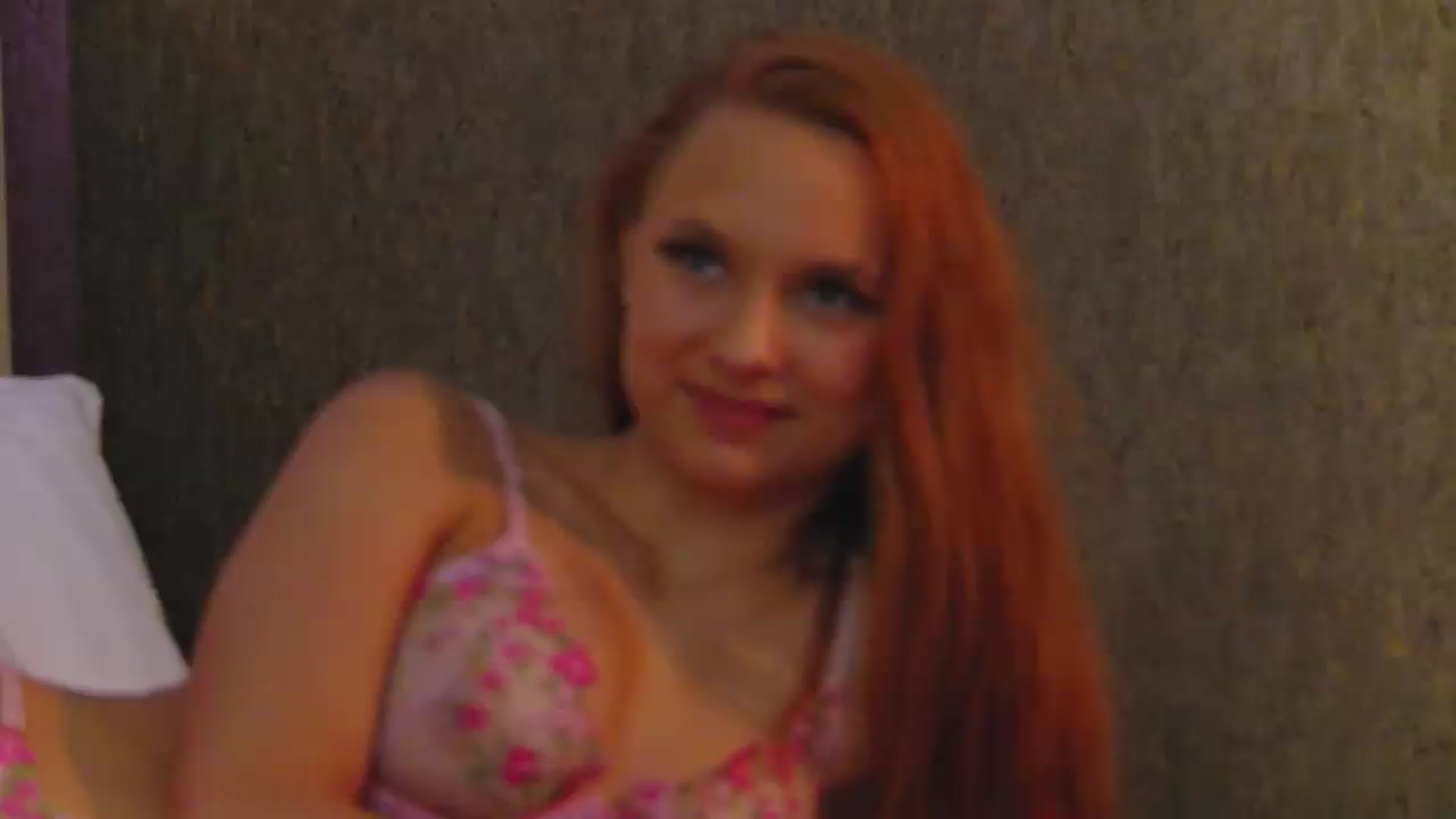Gallery image thumbnail from Kitty_Luna_'s myfreecams stream on, 08/30/2026, 17:03 image 11 of 20