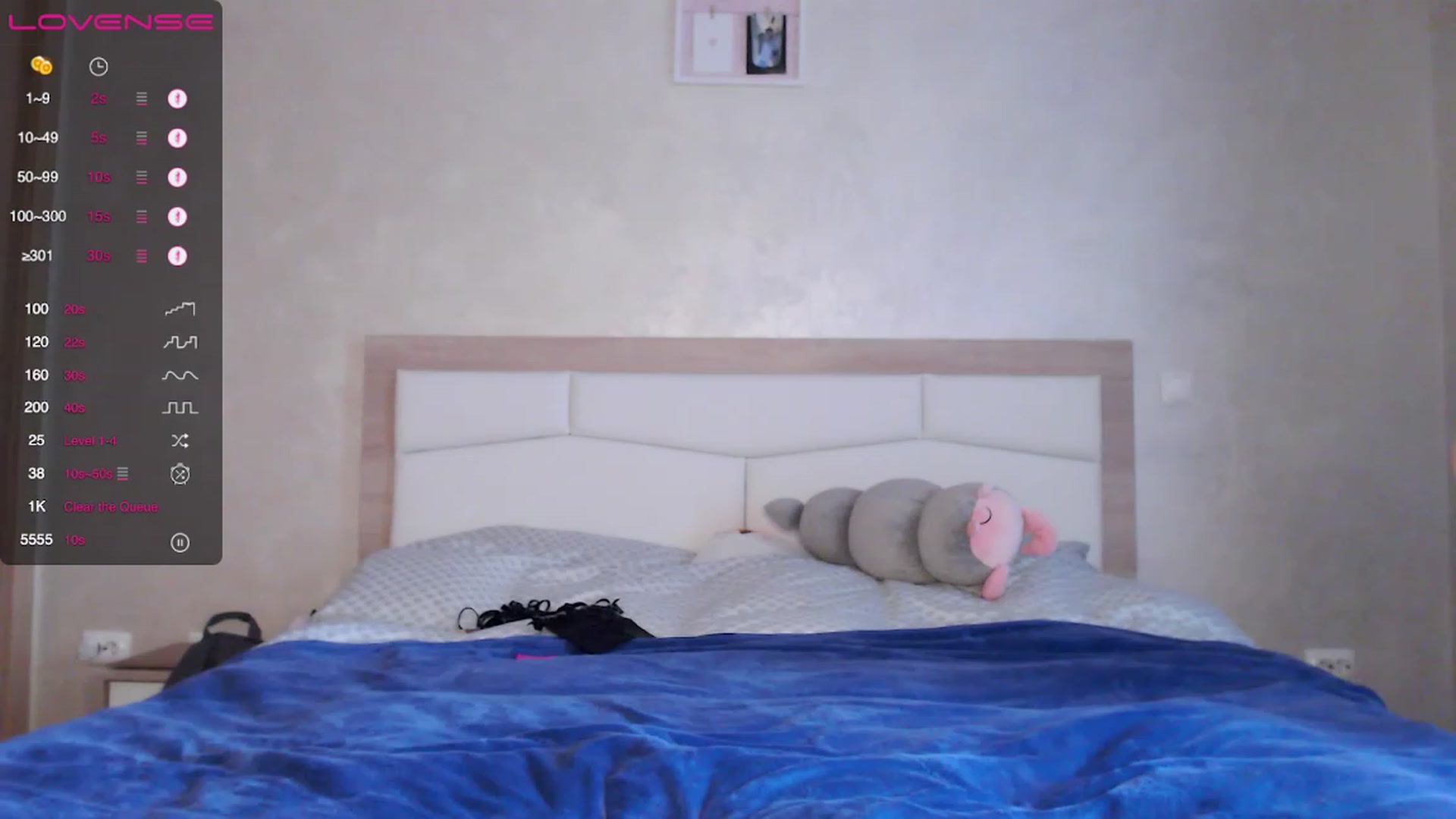Gallery image thumbnail from Kitty_XXX's myfreecams stream on, 03/31/2023, 15:31 image 14 of 20