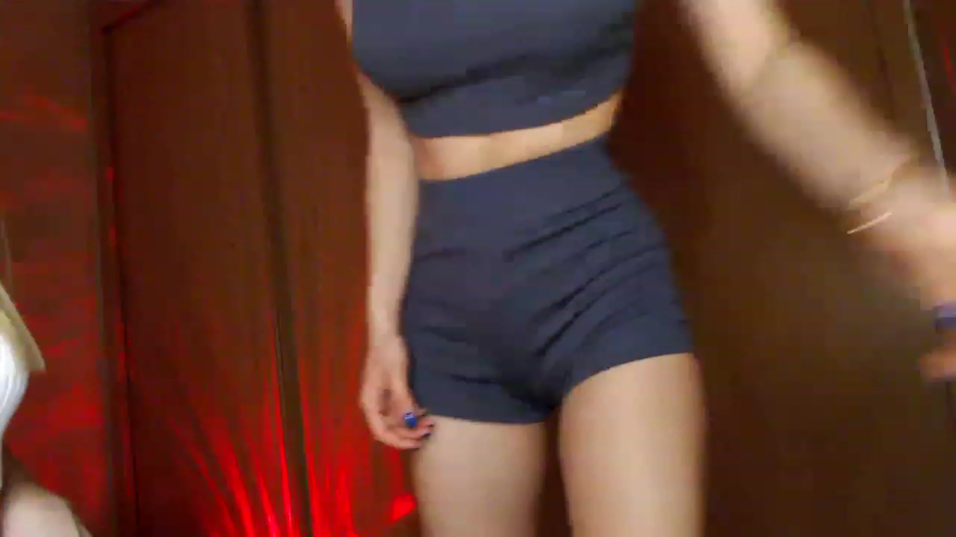 Gallery image thumbnail from Kitty_XXX's myfreecams stream on, 04/15/2023, 19:59 image 8 of 20