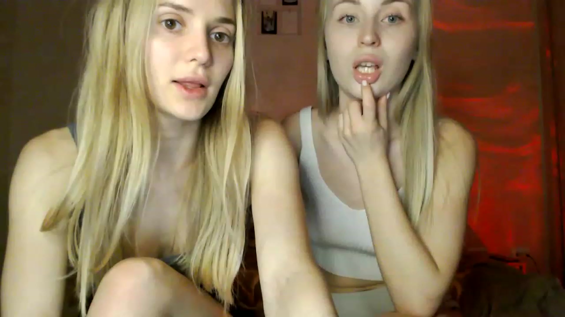 Gallery image thumbnail from Kitty_XXX's myfreecams stream on, 04/15/2023, 19:59 image 1 of 20