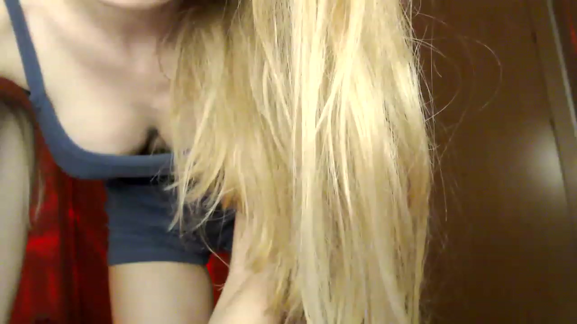 Gallery image thumbnail from Kitty_XXX's myfreecams stream on, 04/15/2023, 19:59 image 9 of 20