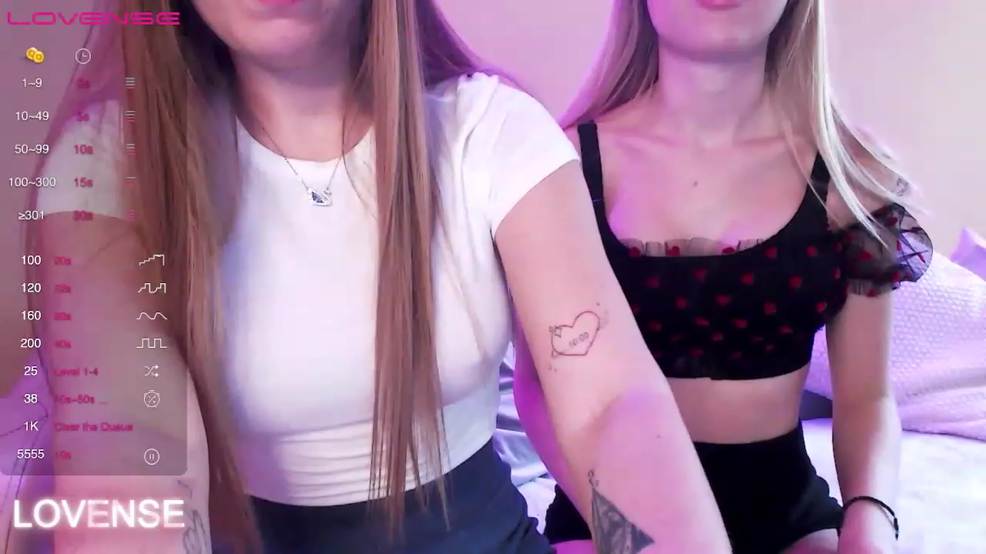 Gallery image thumbnail from Kitty_XXX's myfreecams stream on, 04/26/2023, 13:14 image 1 of 20